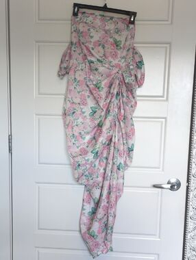 Pretty Little Thing Floral Dress